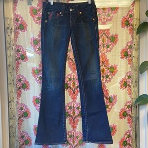 ꧁𝕊 𝕆 𝕃 𝔻!꧂ TRUE RELIGION dark wash Flare Jeans